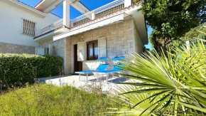 M404 - Marcelli, trilocale con giardino a due passi dal mare Marcelli